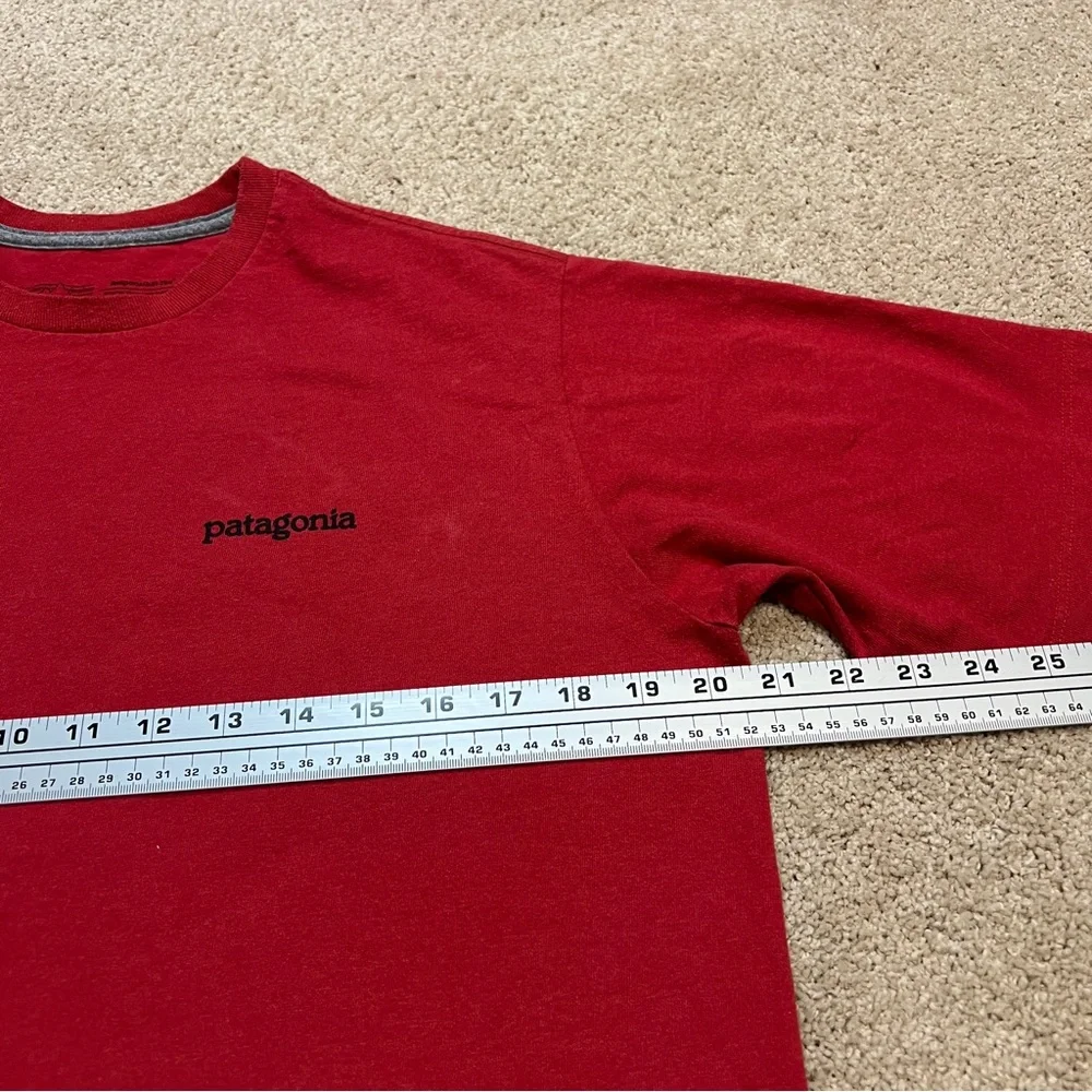 Men’s Patagonia Shirt Size Medium